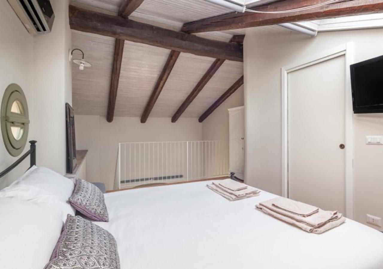 Charming Loft Golf Club Barolo Novello Exterior foto