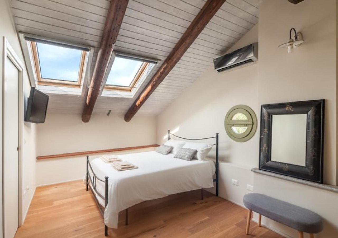 Charming Loft Golf Club Barolo Novello Exterior foto