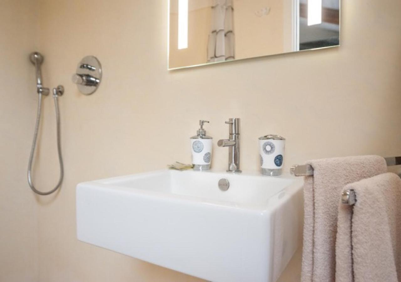 Charming Loft Golf Club Barolo Novello Exterior foto